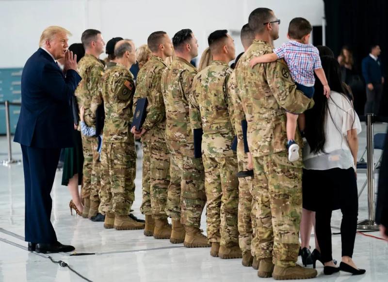trump dieu dong ve binh anh 2