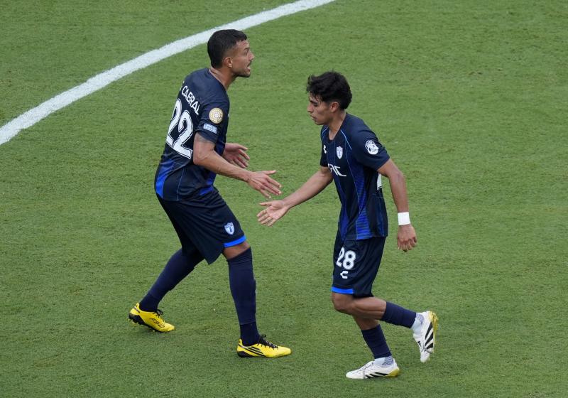 7 doi bi loai anh 7