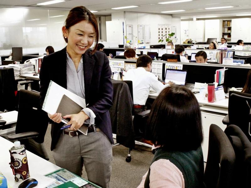 quiet quitting la gi,  nghi viec tham lang,  chon cong so,  van phong Nhat Ban,  van hoa Nhat Ban,  nguoi lao dong Nhat,  cong ty nghien cuu anh 2