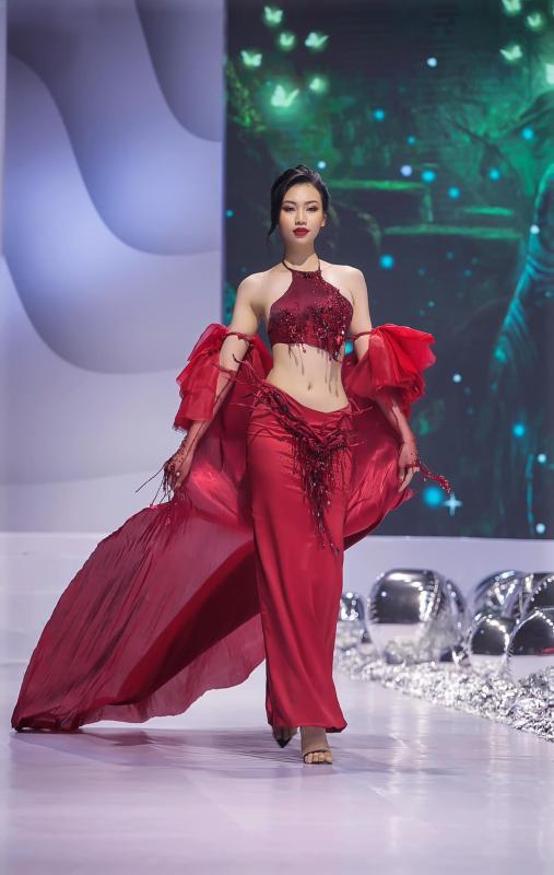 Hoa hau Viet Nam anh 9
