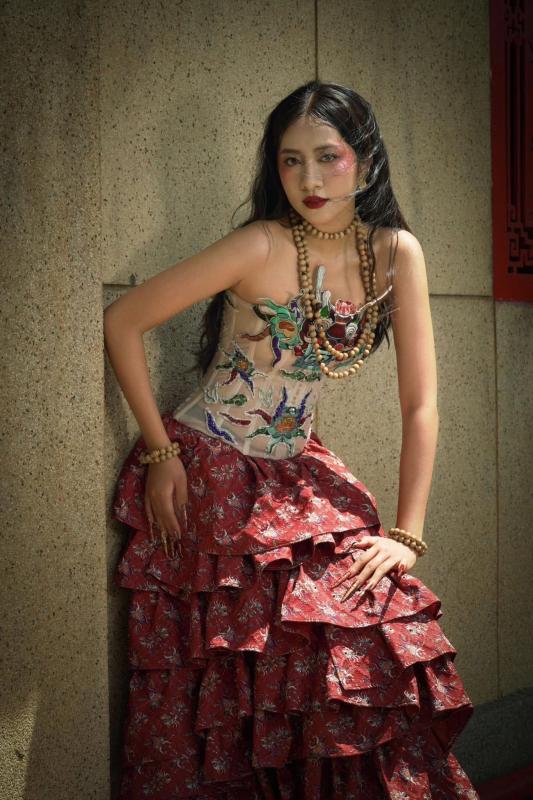 Hoa hau Viet Nam,  Hoa hau,  Ha Truc Linh anh 3