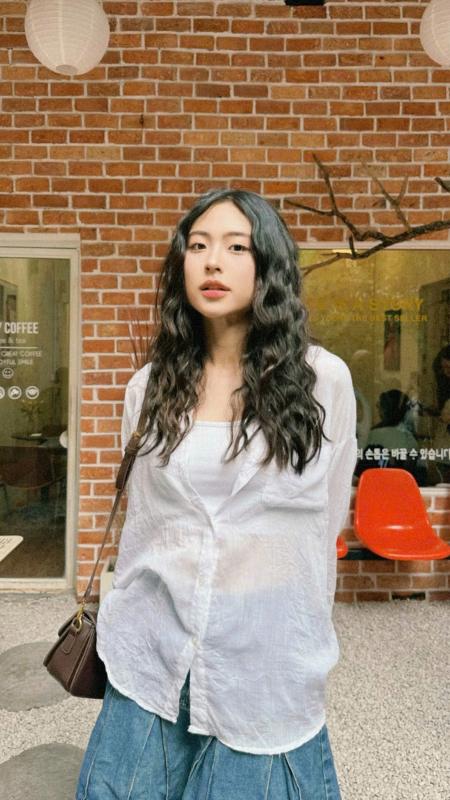 hoa hau Viet Nam,  A hau Van Nhi,  Van Nhi,  Truc linh anh 5