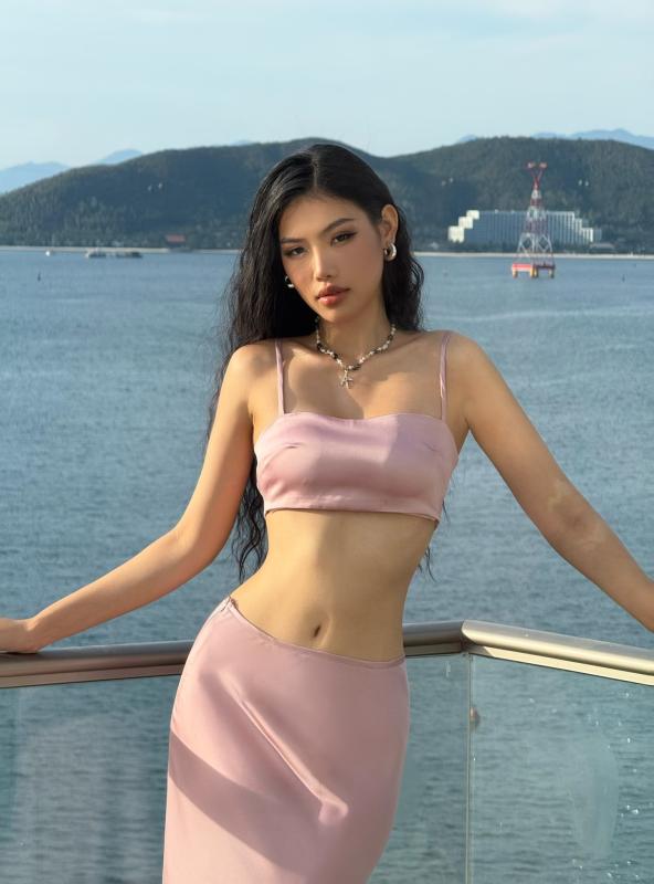 a hau,  do cam ly,  hoa hau hoan vu anh 5
