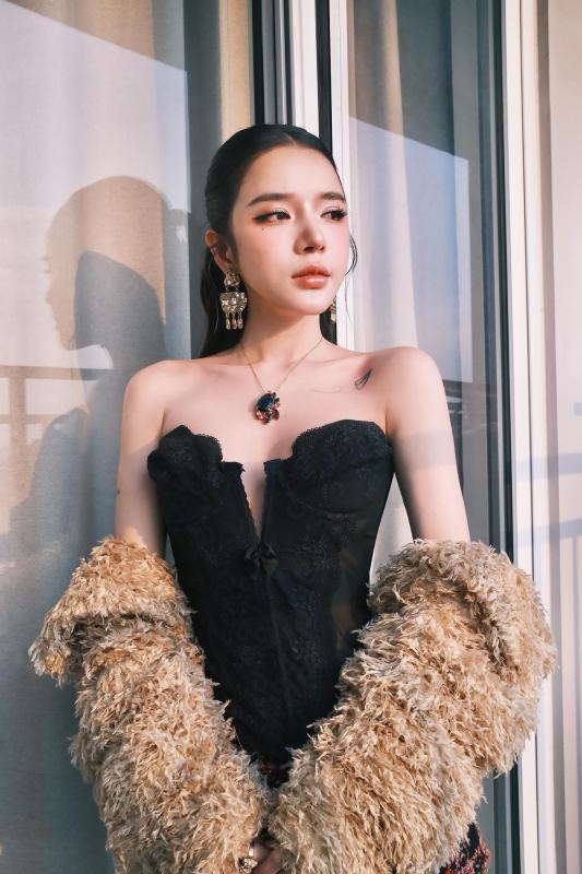 Anh Tu,  Lyly anh 10