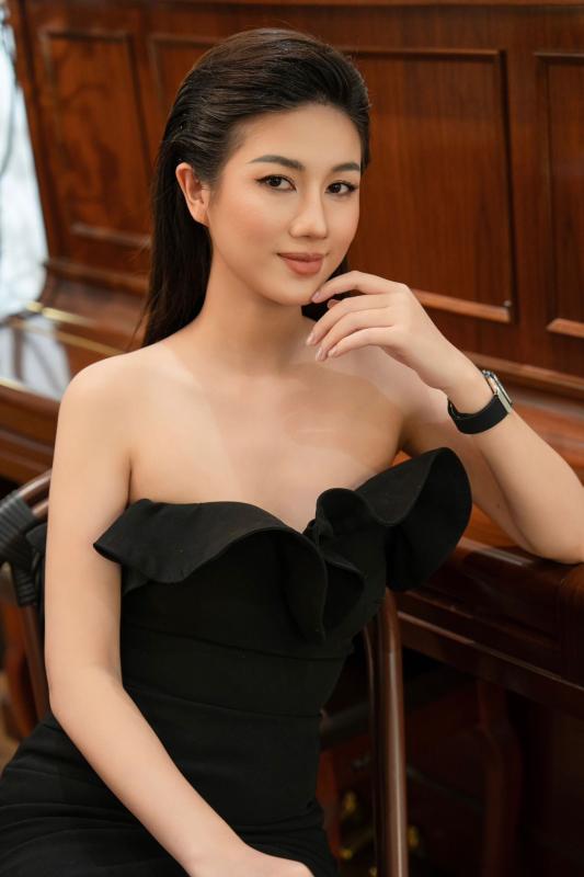 le thu hoa,  hoa hau hoan vu,  miss cosmo anh 1