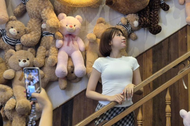ca phe gau bong anh 3