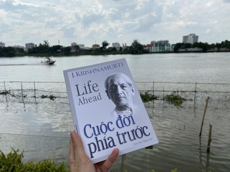 Krishnamurti anh 2