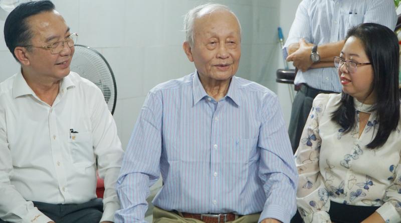 nguoi cao tuoi anh 1