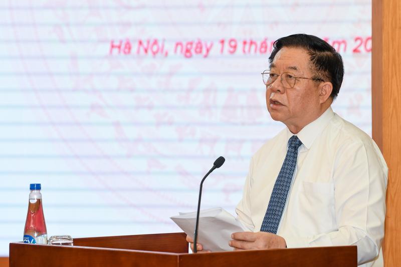 100 Bao chi anh 3