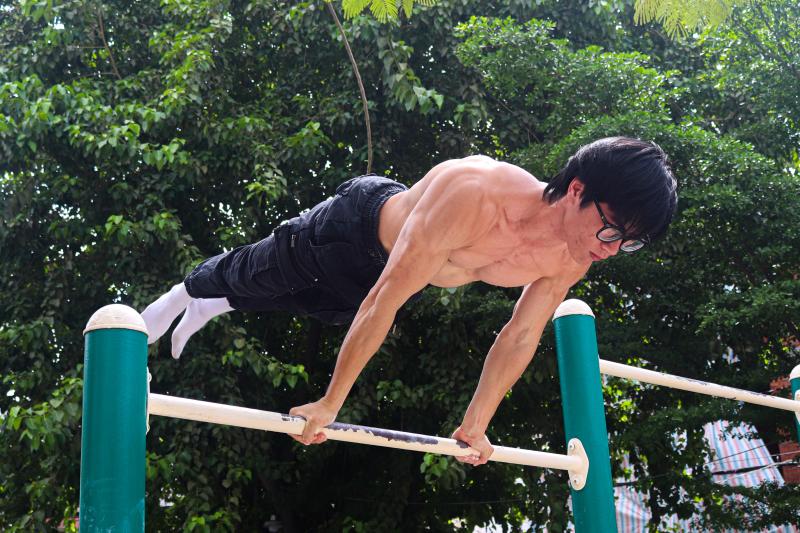 tap the thao sau mui anh 1