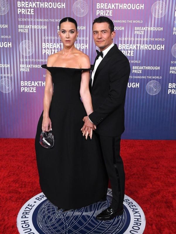 Katy Perry,  Orlando Bloom,  Orlando Bloom huy hon anh 3