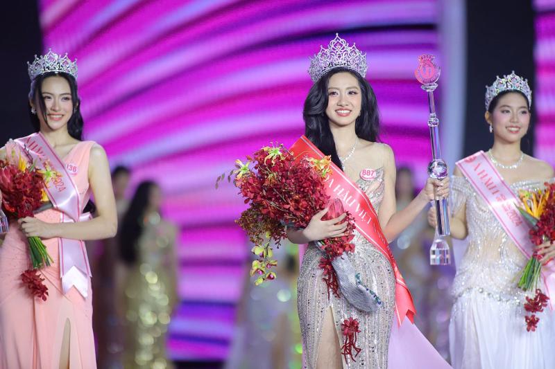 Hoa hau Viet Nam anh 2