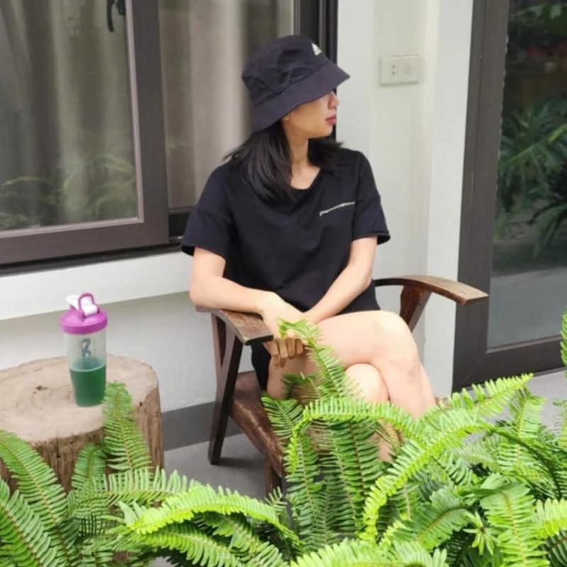 That nghiep U40 anh 1