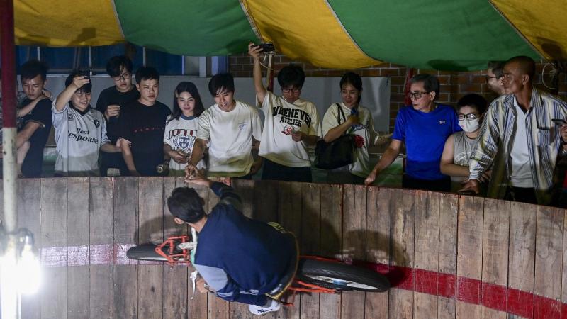 xiec moto bay anh 10