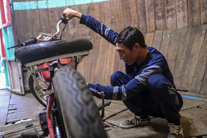 xiec moto bay anh 17