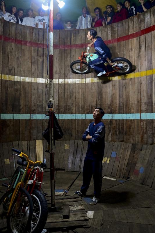 xiec moto bay anh 21