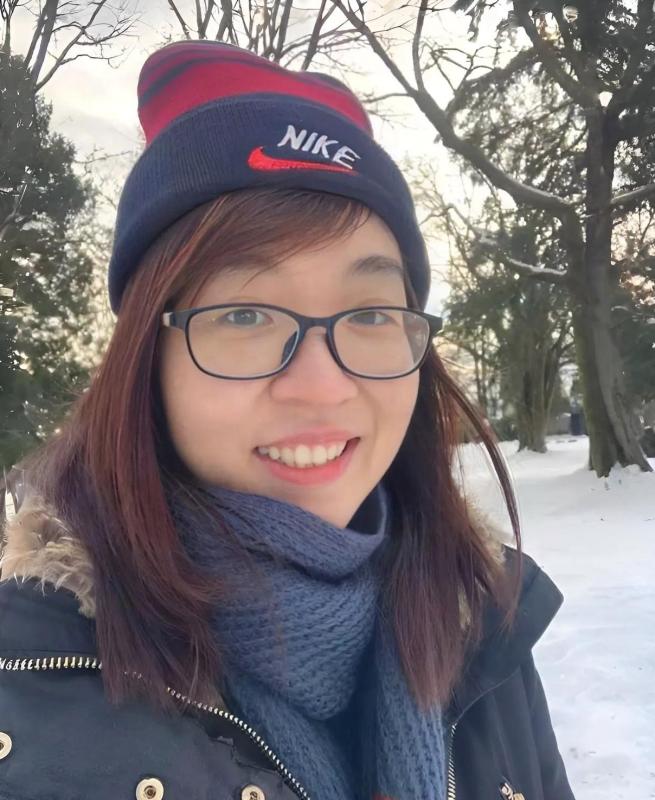 lam viec Canada, song o Canada, van hoa cong so, work-life balance, du hoc Canada, chuyen viec nuoc ngoai, lam viec nuoc ngoai, nghi phep dai, het gio tat may, lam viec dung gio, cuoc song Canada, kinh nghiem dinh cu, can bang cuoc song, chuyen OT, van hoa lam viec, thich nghi moi truong moi, nguoi Viet Canada, khac biet van hoa, thiet lap ranh gioi, ap luc cong viec anh 2