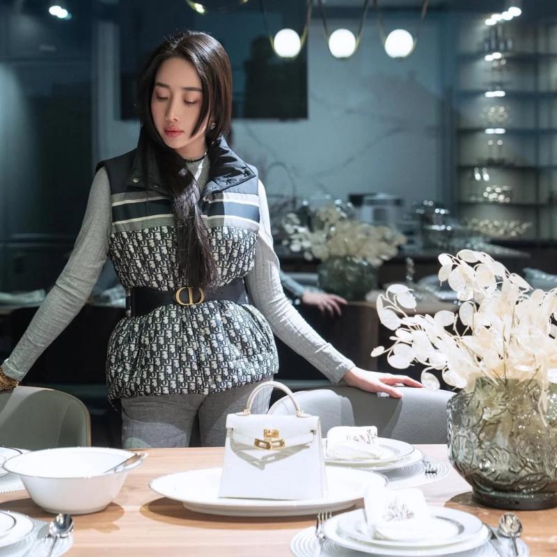 Hermes,  Hermes Birkin,  Cun Bong bi bat,  Cun Bong Hermes anh 6
