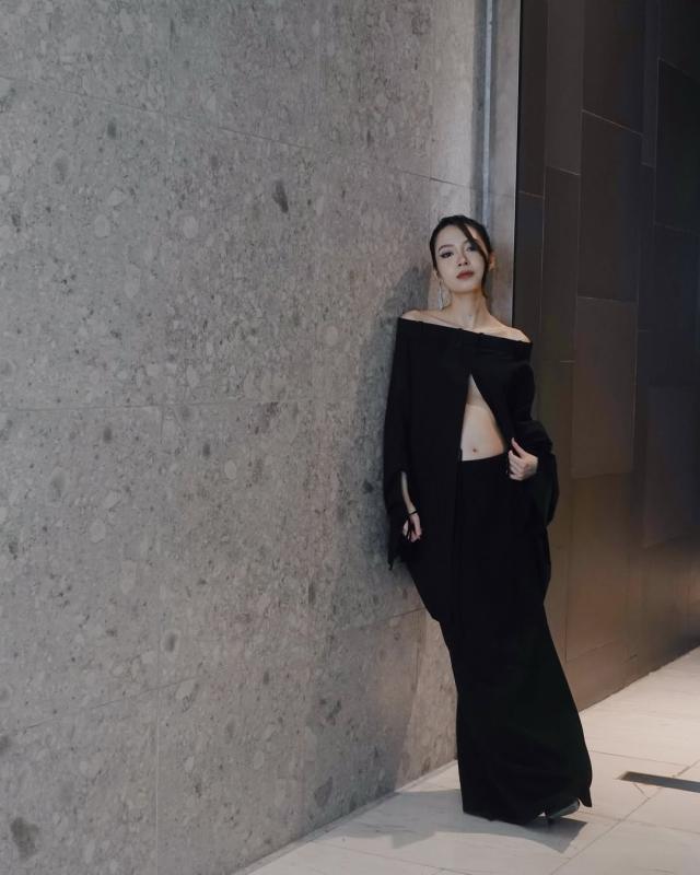 Linh Bui,  con gai Xuan Hinh,  Xuan Hinh,  Rihanna,  Joyce Pham,  con gai Minh Nhua,  Minh Nhua,  dai gia Minh Nhua anh 2