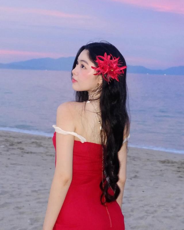 Tang My Han,  HIEUTHUHAI,  ban gai HIETTHUHAI,  Lo Lem,  Quyen Linh,  con gai Quyen Linh,  Hat De anh 7