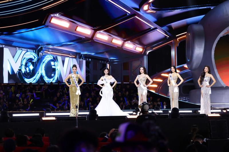 hoa hau hoan vu,  Miss Cosmo Vietnam,  hoa hau,  hoang phuong linh,  minh nhan anh 4