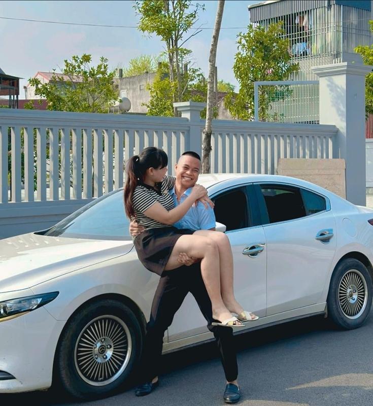 gia dinh hai sen anh 2
