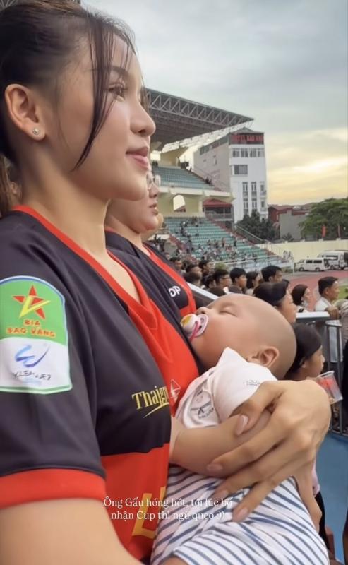 Van Lam va Yen Xuan anh 1