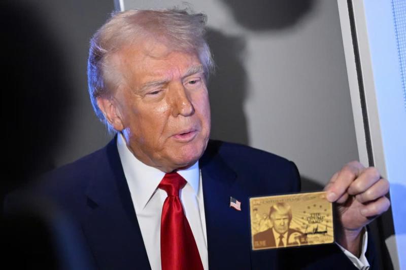 the vang nhap cu Trump anh 1