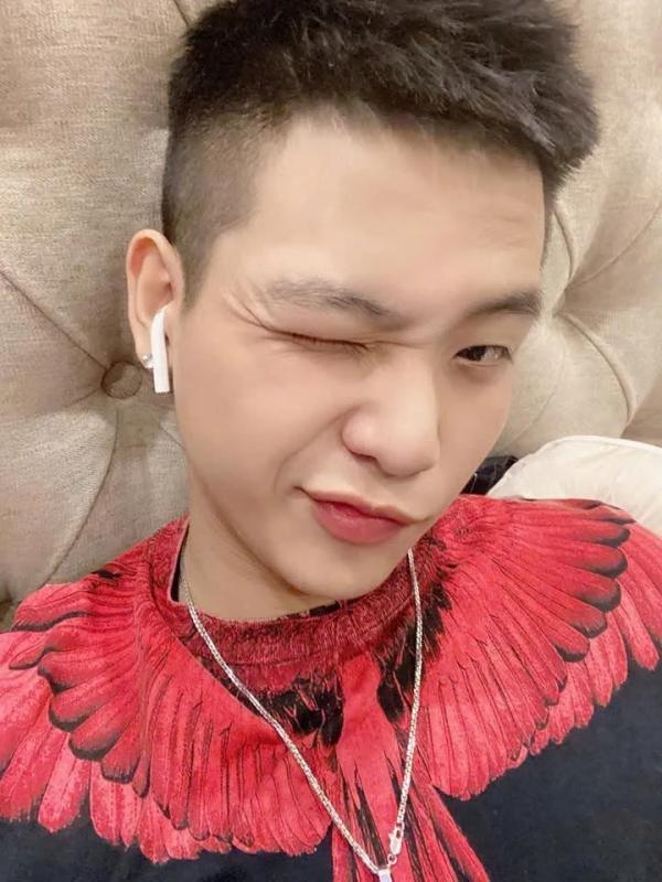 Binh Gold,  rapper Binh Gold,  Binh Gold boy pho,  HIEUTHUHAI,  Andree Right Hand,  Quan A.P anh 10