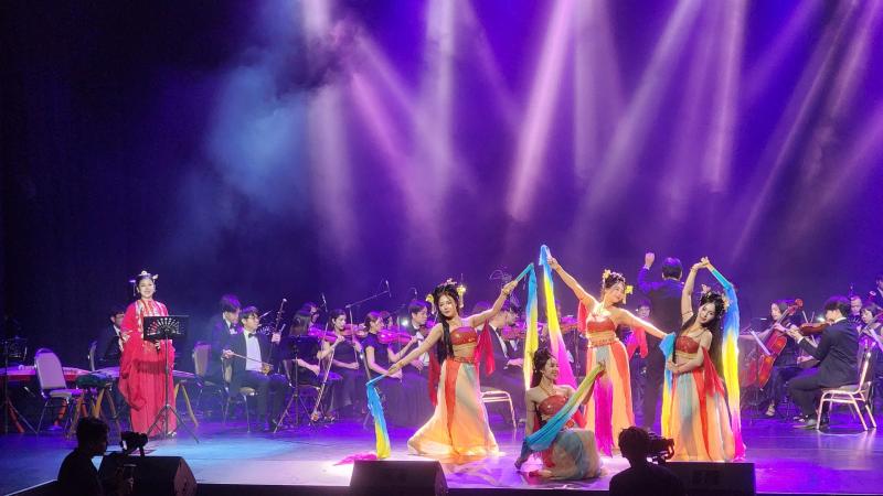 Vong Xuyen Phong Hoa Luc anh 5