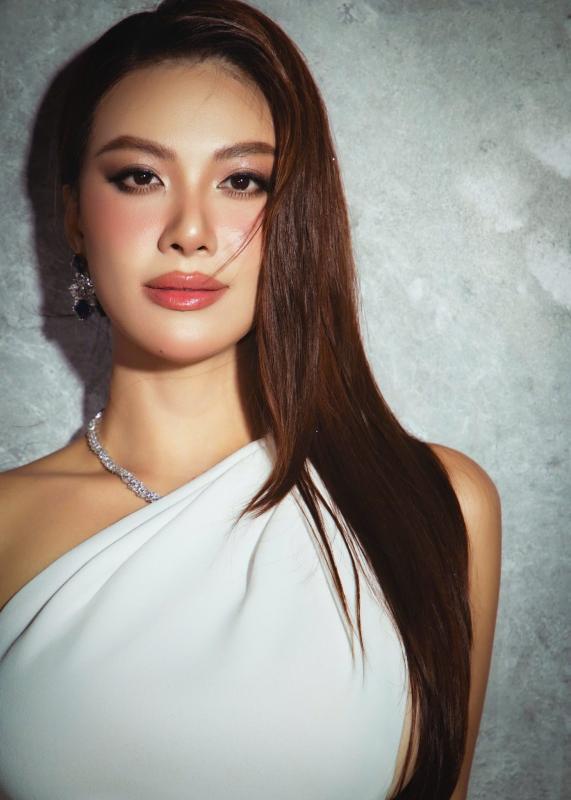 a hau kim duyen anh 2