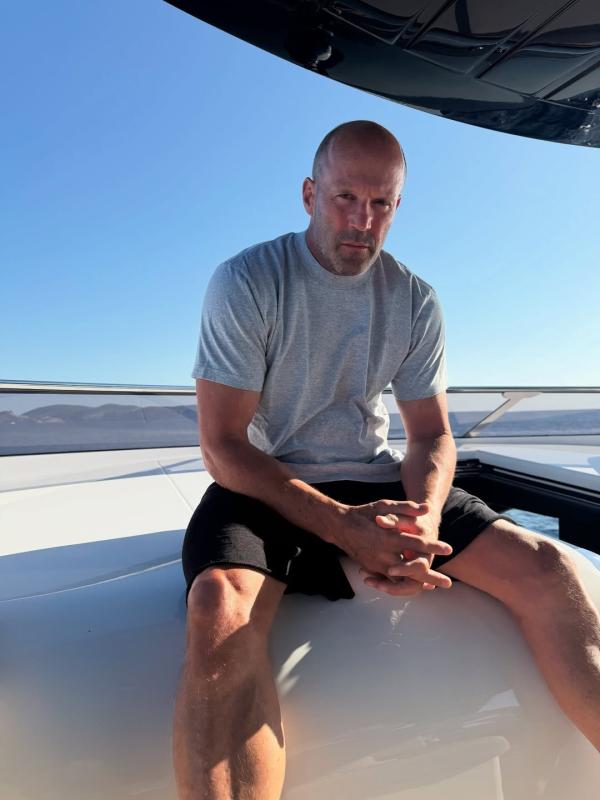 Jason Statham anh 3