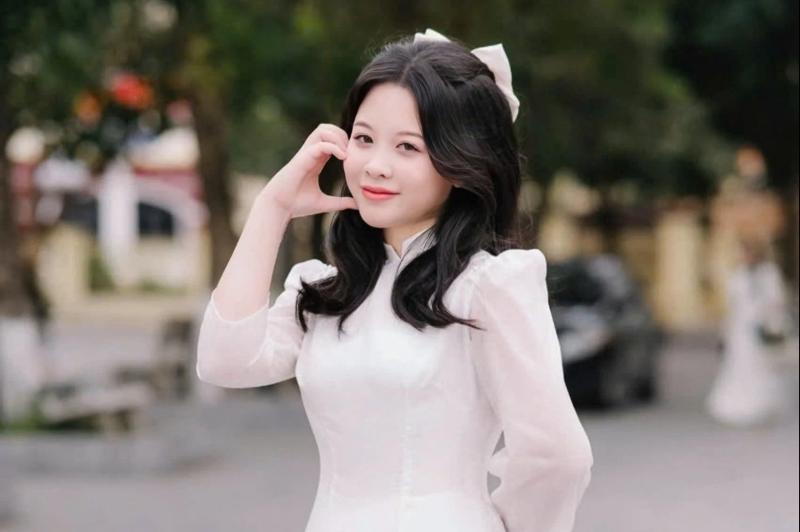 thu khoa 2025 anh 7