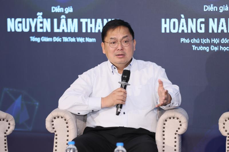 thoi dai thong tin,  tri tue nhan tao,  dien dan xuat ban,  Hoang Nam Tien anh 1