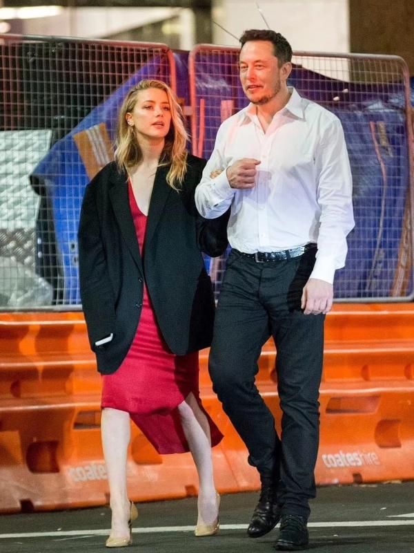 Amber,  Musk,  Elon Musk anh 3