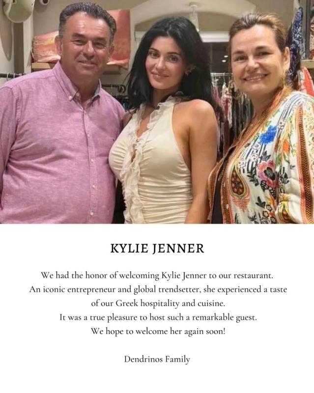 Kylie Jenner bi chi trich anh 1