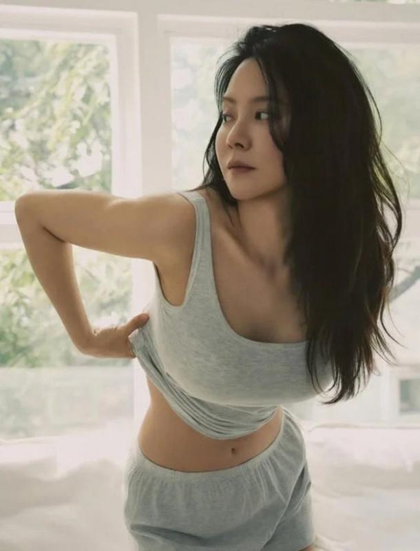 Song Ji Hyo anh 1