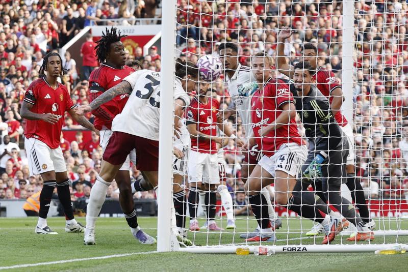 Thong ke MU - Arsenal anh 3