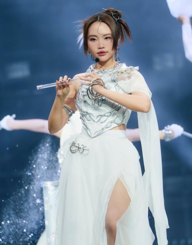 Em xinh "say hi" anh 4