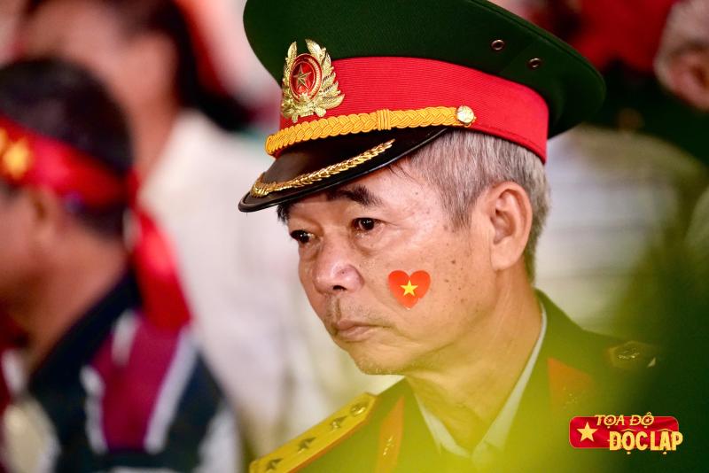 cuu chien binh khoc A80 anh 1