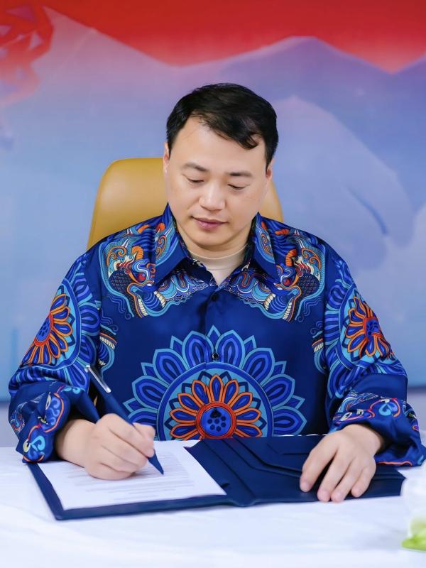 Shark Binh,  Shark Hung,  Minh Nhua,  dai gia Minh Nhua,  dai gia anh 1
