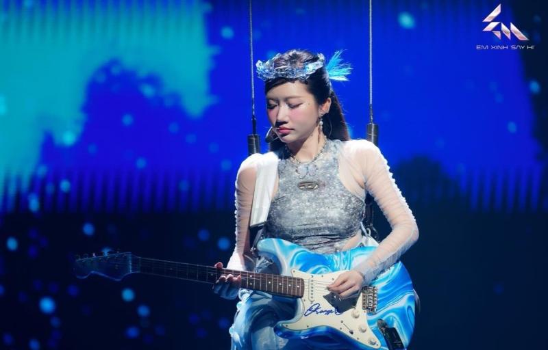 Em xinh "say hi" anh 1