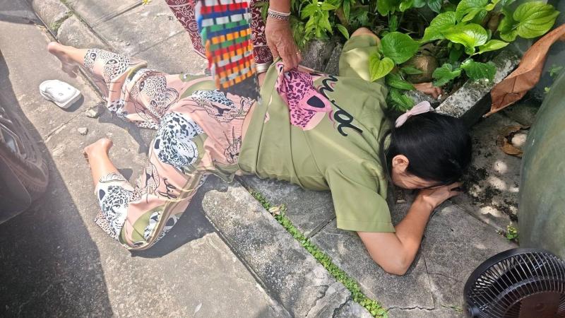 ca si gap nan,  nga sap mat,  nghe si chan thuong,  khan gia lo lang anh 2