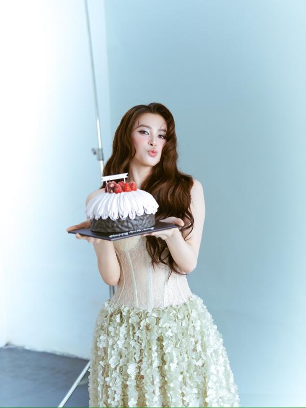 Sinh nhat Tieu Vy anh 3