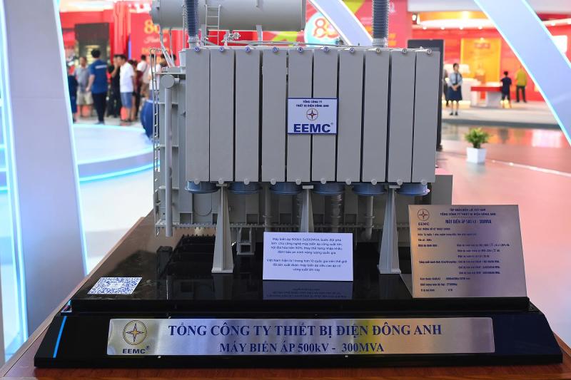 trien lam 2/9,  trien lam thanh tuu,  trien lam Quoc khanh,  robot VinMotion la gi anh 16