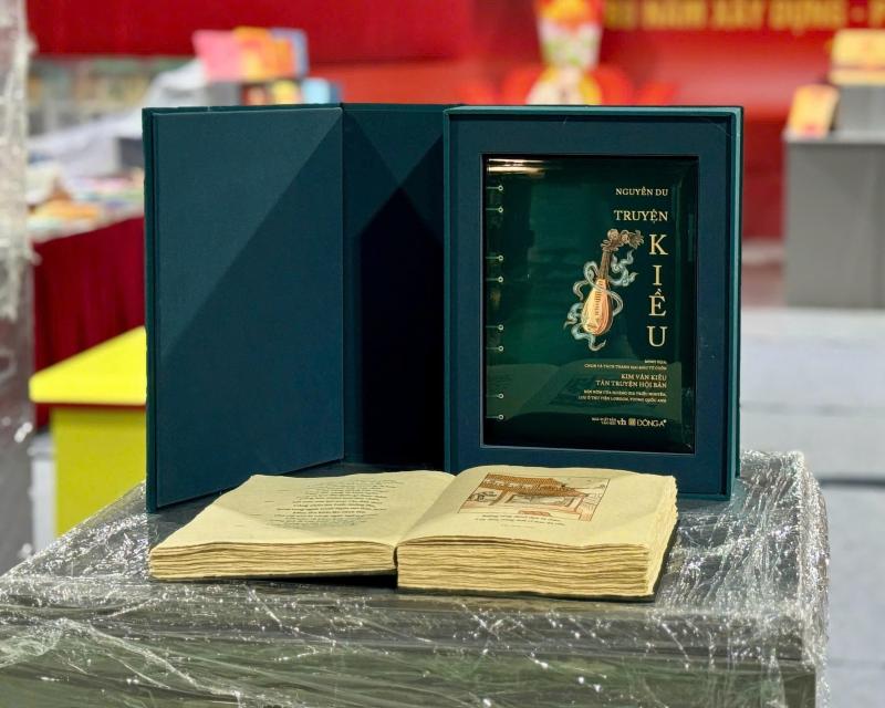trung tam trien lam anh 2
