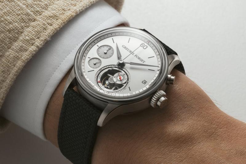 dong ho chronograph,  dong ho dot pha,  dong ho cao cap,  dong ho sang trong,  dong ho co khi,  dong ho hien thi anh 1