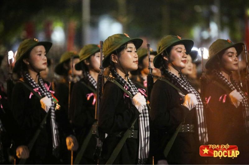 Khoi nu dieu binh anh 9