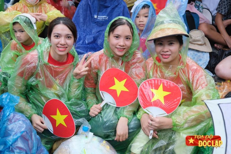 dieu binh A80,  tong duyet A80,  Quoc khanh 2/9,  xem dieu binh,  ky niem 80 nam,  dieu binh Ha Noi, hop luyen dieu binh A80,  dieu binh duoi mua, co thu xem dieu binh, xem dieu binh Ha Noi,  Quang truong Ba Dinh,  duong Thanh Nien anh 5