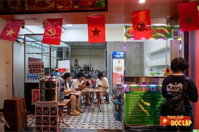 quan ca phe xuyen dem anh 3